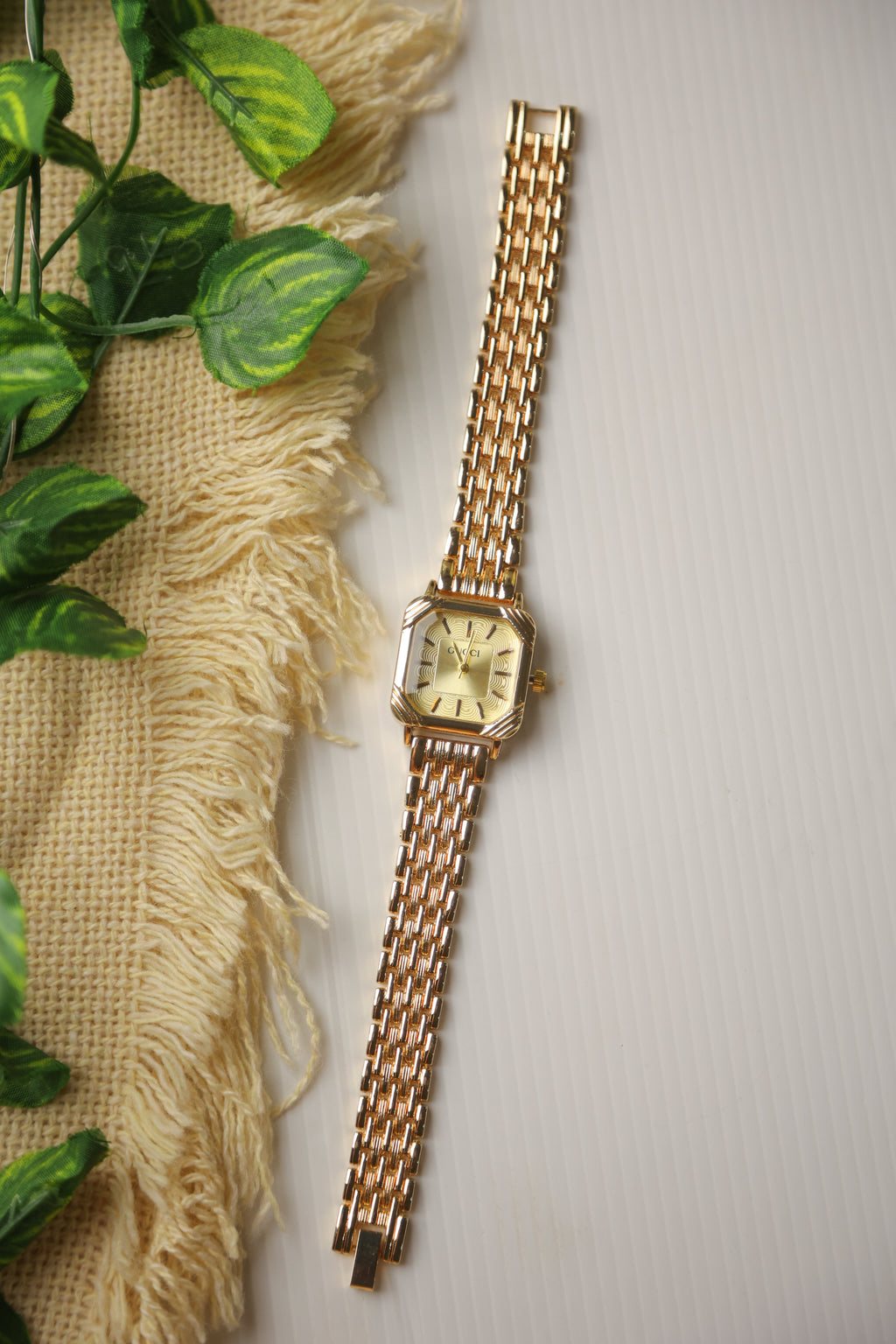 Gucci Square Premium