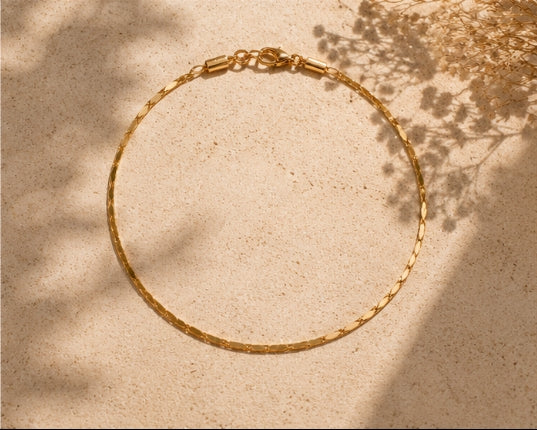 Lux Minimalistic Bracelet